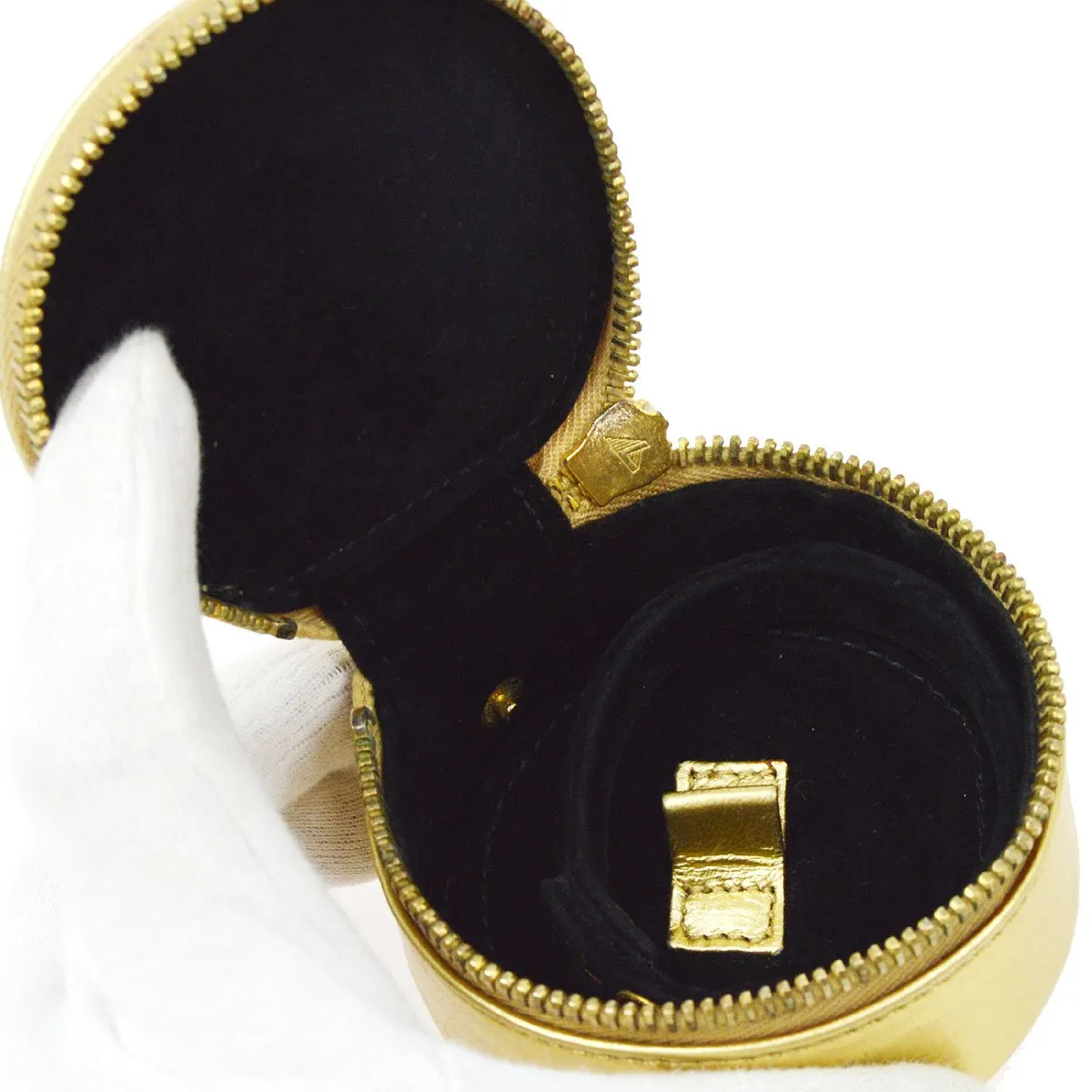 CHANEL 1994-1996 Timeless Jewelry Case Gold Lambskin 05991